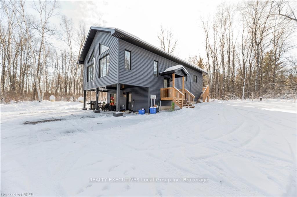 Photo 24 of 260 Latour Crescent, Callander — HOMEH
