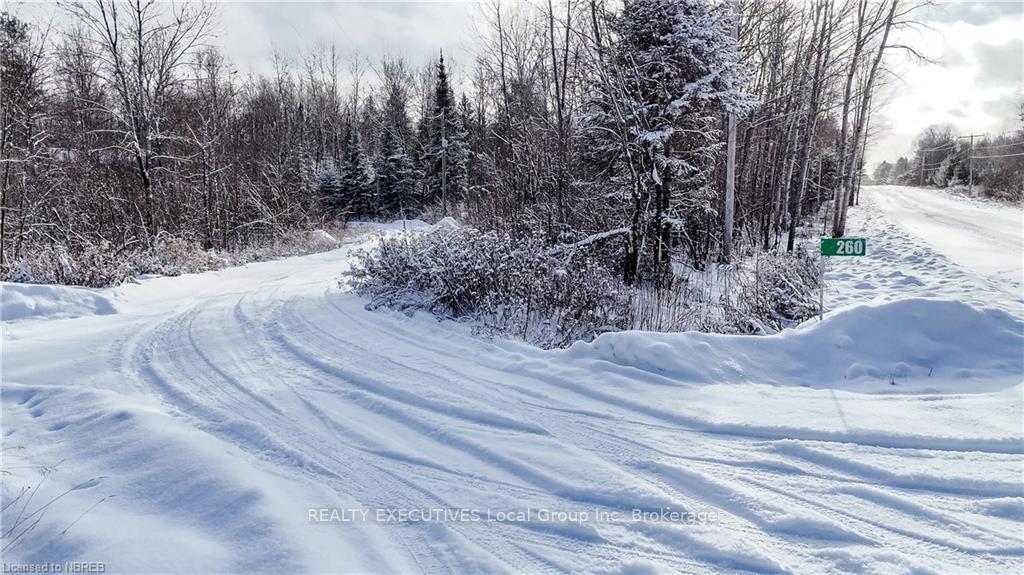 Photo 40 of 260 Latour Crescent, Callander — HOMEH