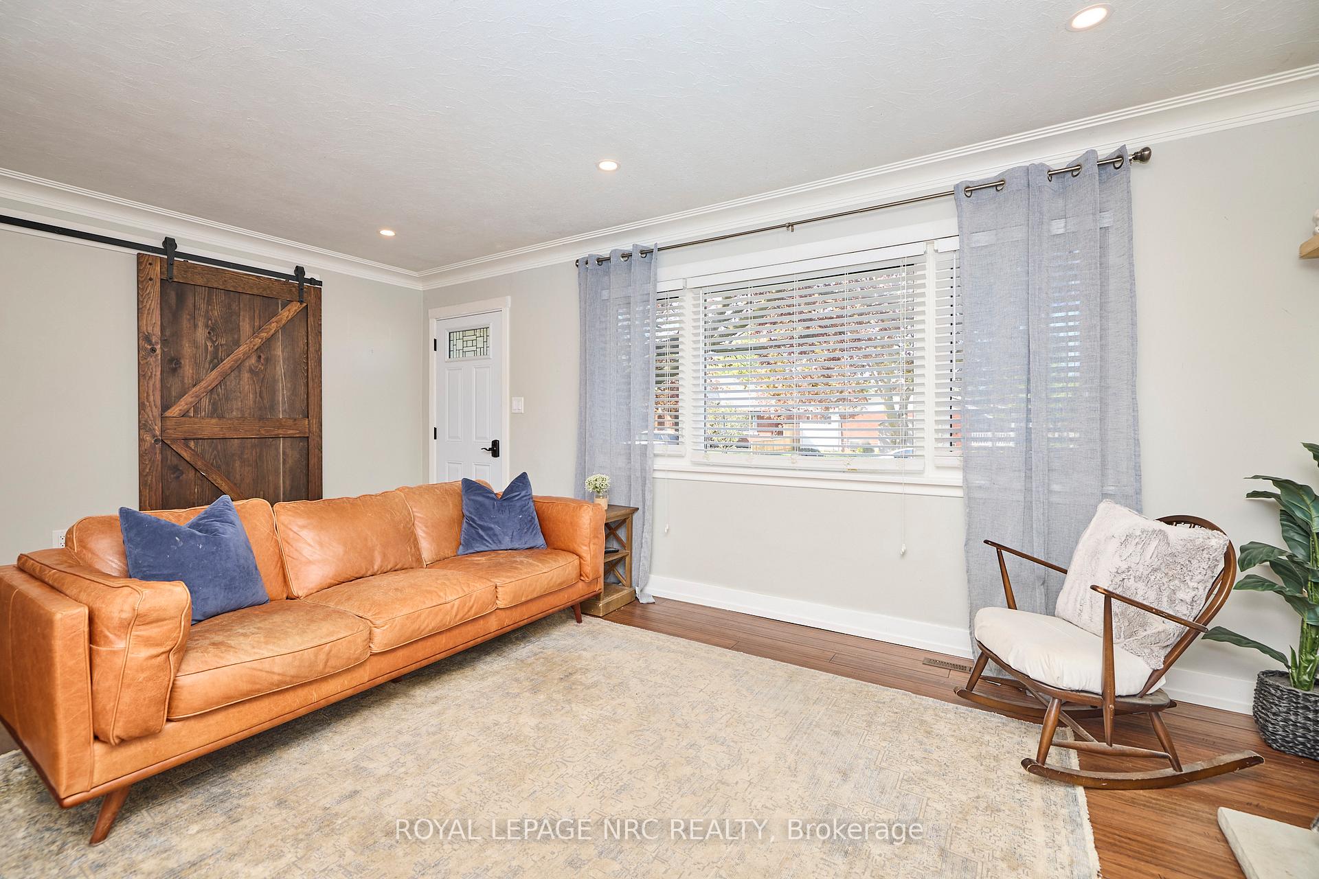 Photo 5 of 12 Corbett Avenue, St. Catharines, Port Dalhousie — HOMEH