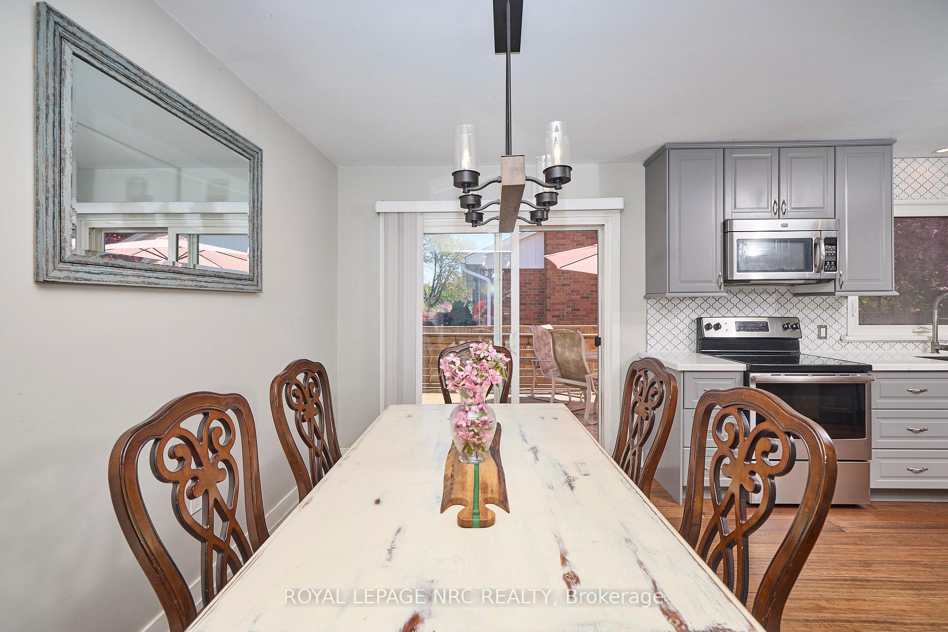 Photo 6 of 12 Corbett Avenue, St. Catharines, Port Dalhousie — HOMEH