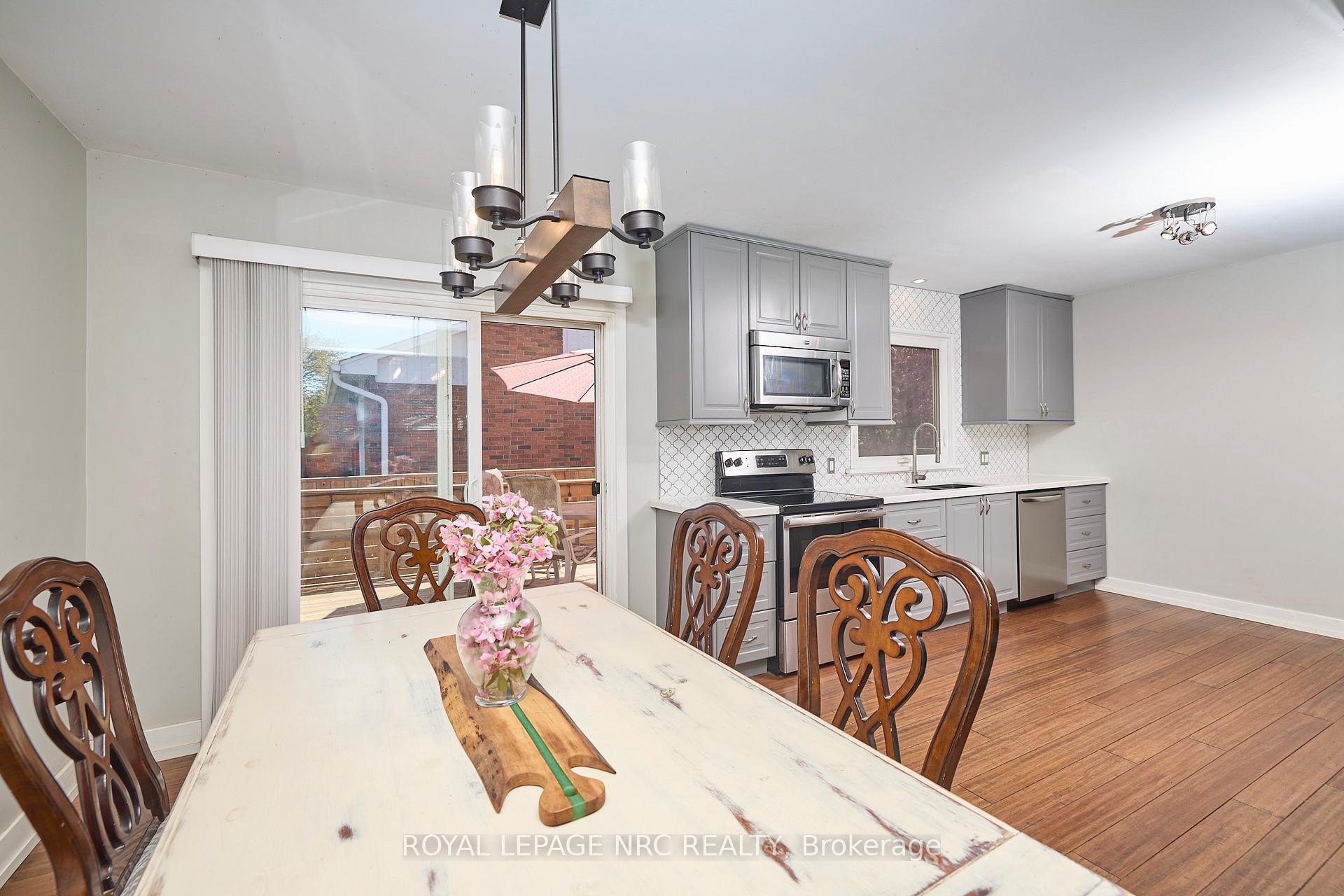 Photo 16 of 12 Corbett Avenue, St. Catharines, Port Dalhousie — HOMEH