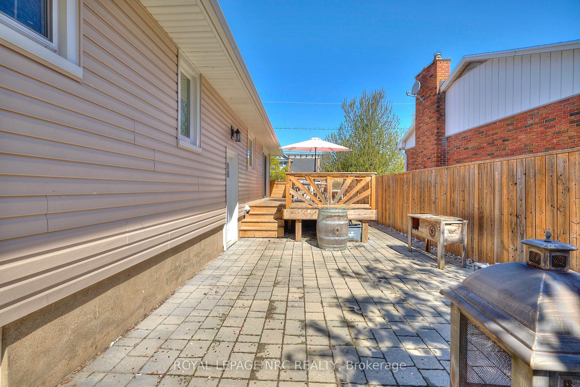 Photo 26 of 12 Corbett Avenue, St. Catharines, Port Dalhousie — HOMEH