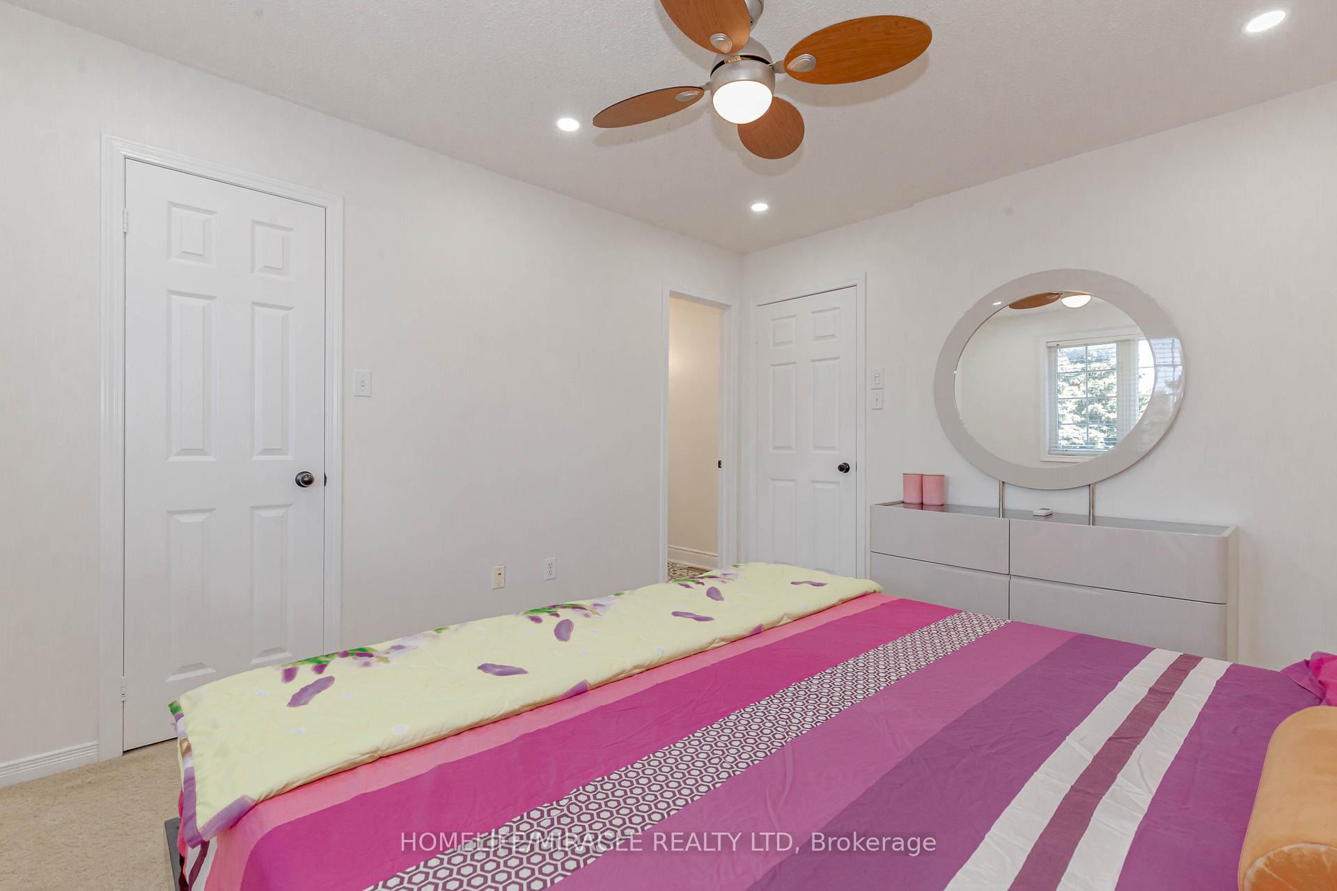Photo 20 of 56 Summerdale Crescent, Brampton, Fletcher's Meadow — HOMEH
