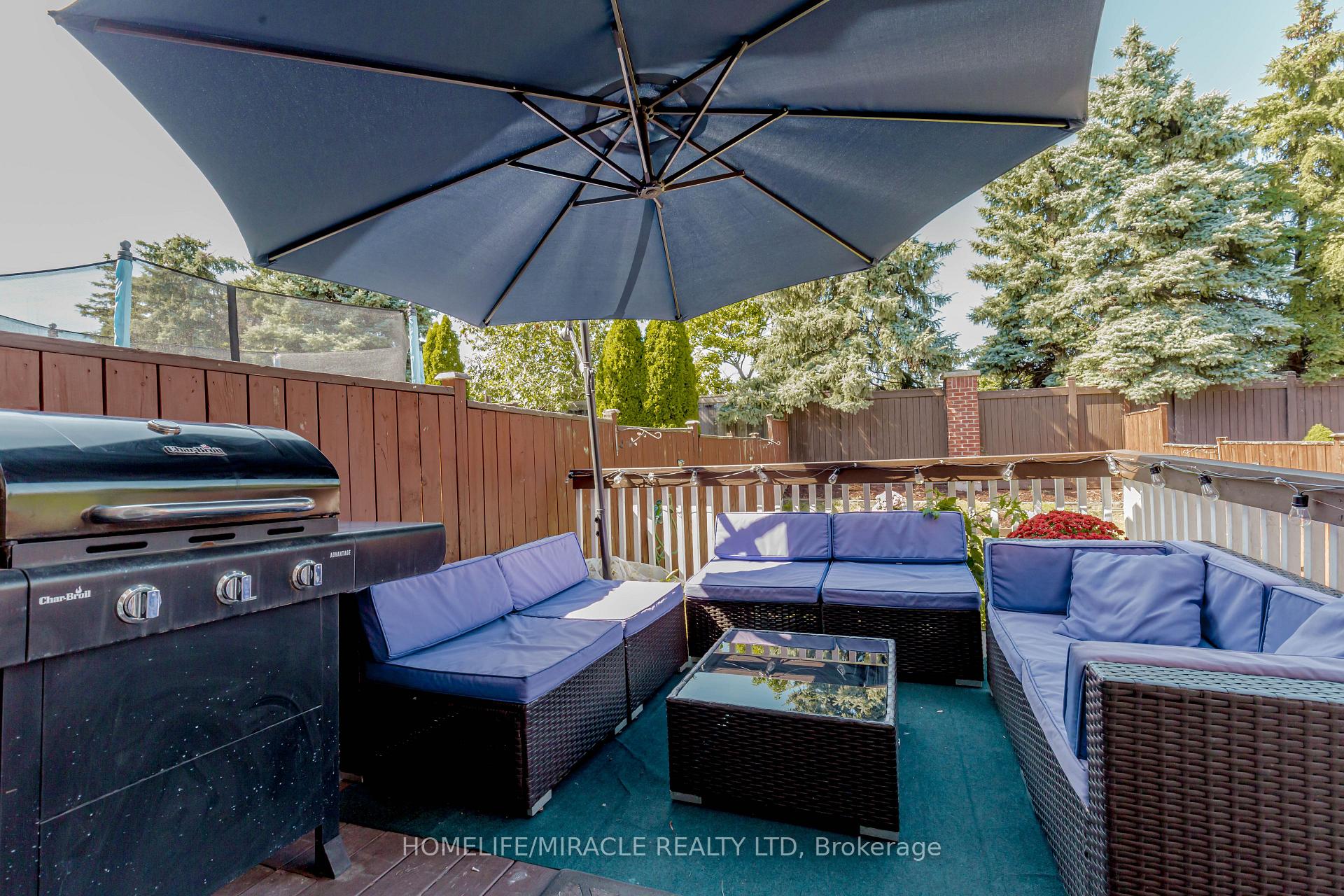 Photo 48 of 56 Summerdale Crescent, Brampton, Fletcher's Meadow — HOMEH