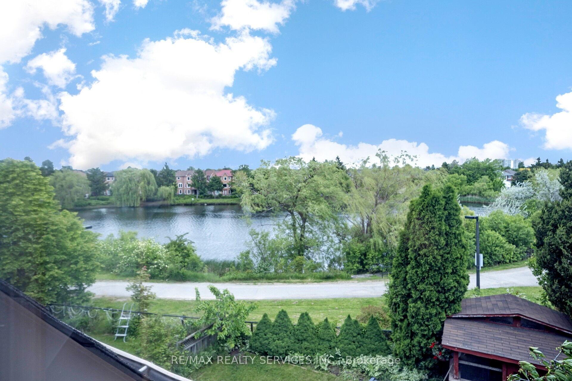 Photo 1 of 5 Lakeridge Drive, Brampton, Westgate — HOMEH