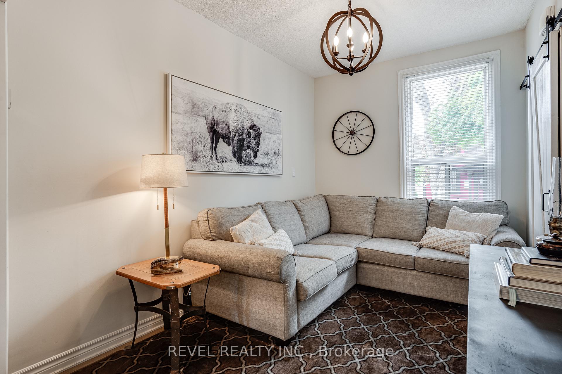 Photo 13 of 44 Steven Street, Hamilton, Landsdale — HOMEH
