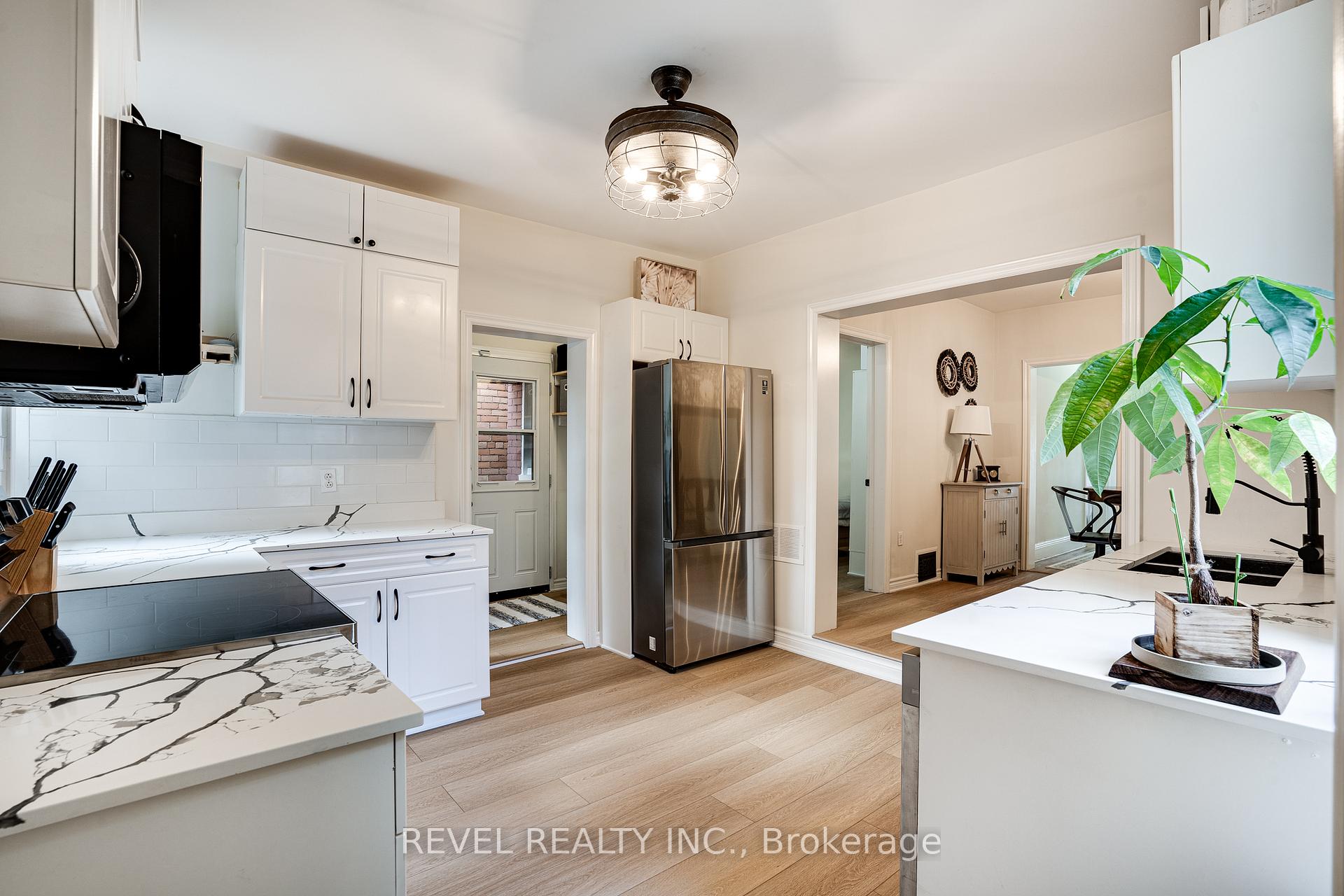 Photo 19 of 44 Steven Street, Hamilton, Landsdale — HOMEH