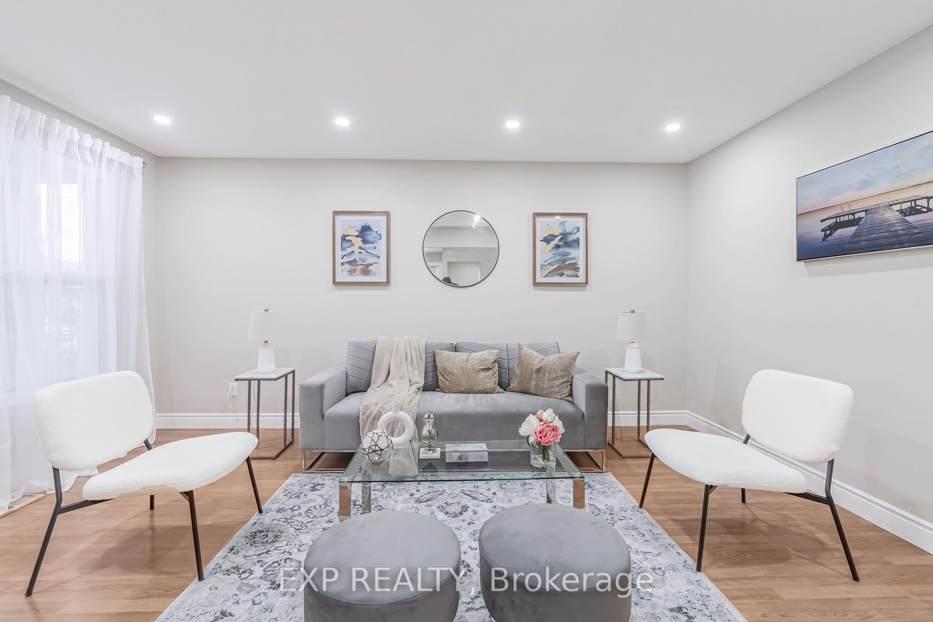 Photo 5 of 48 La Rose Court, Brampton, Heart Lake West — HOMEH