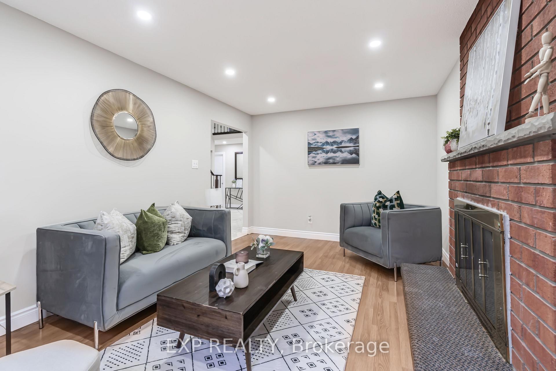 Photo 7 of 48 La Rose Court, Brampton, Heart Lake West — HOMEH