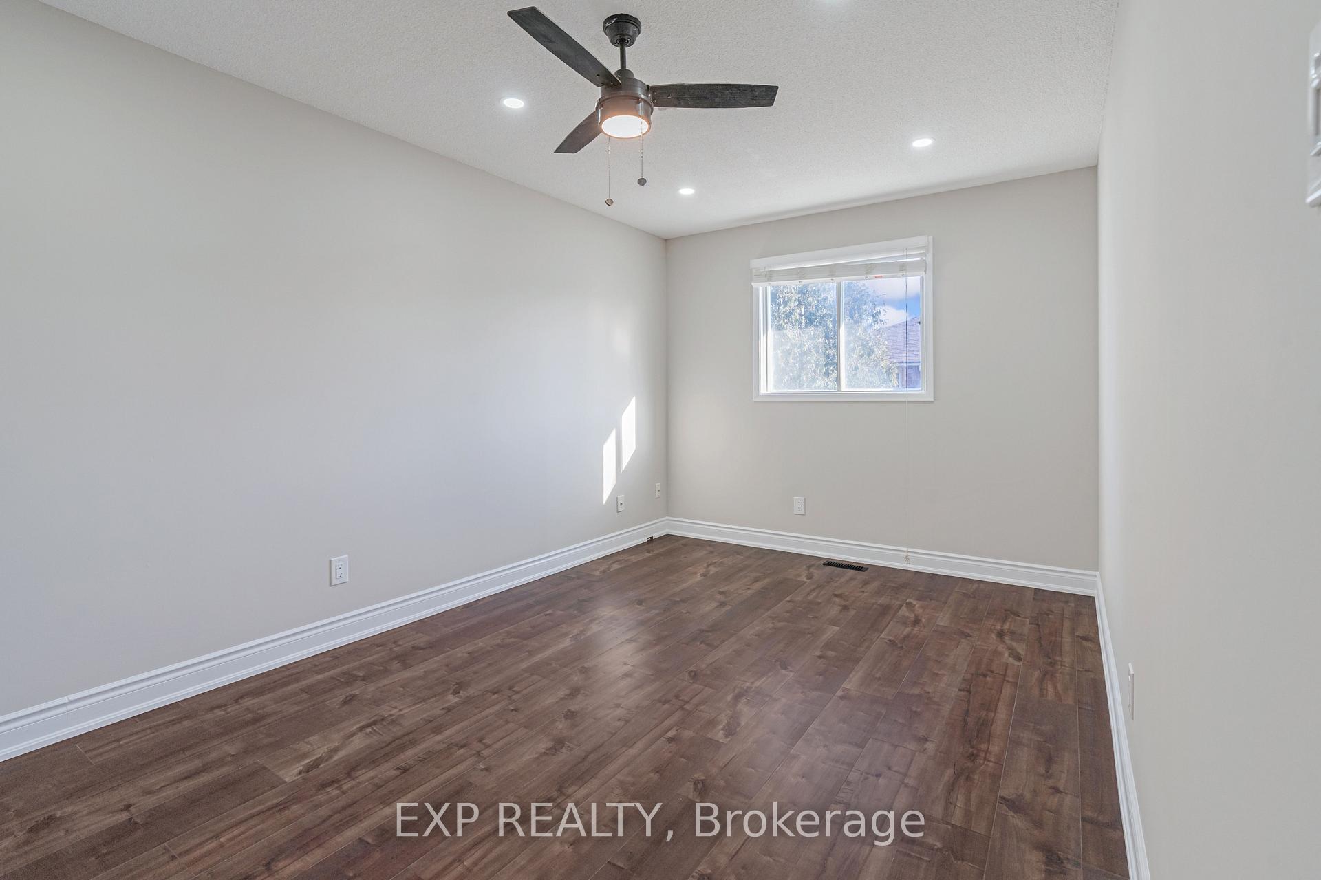 Photo 22 of 48 La Rose Court, Brampton, Heart Lake West — HOMEH