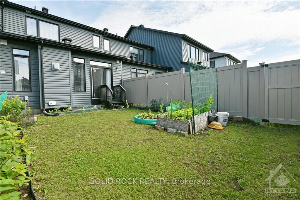 Photo 18 of 852 Clapham Terrace, Ottawa, Stittsville (South) — HOMEH