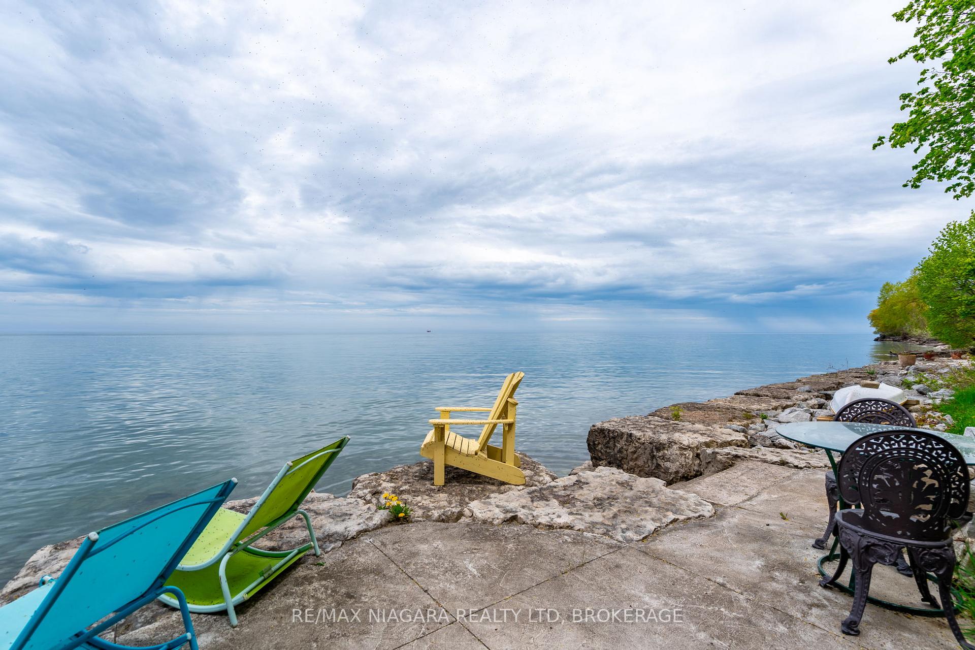 Photo 36 of 1134 Lakeshore Road W, St. Catharines, Rural Port — HOMEH