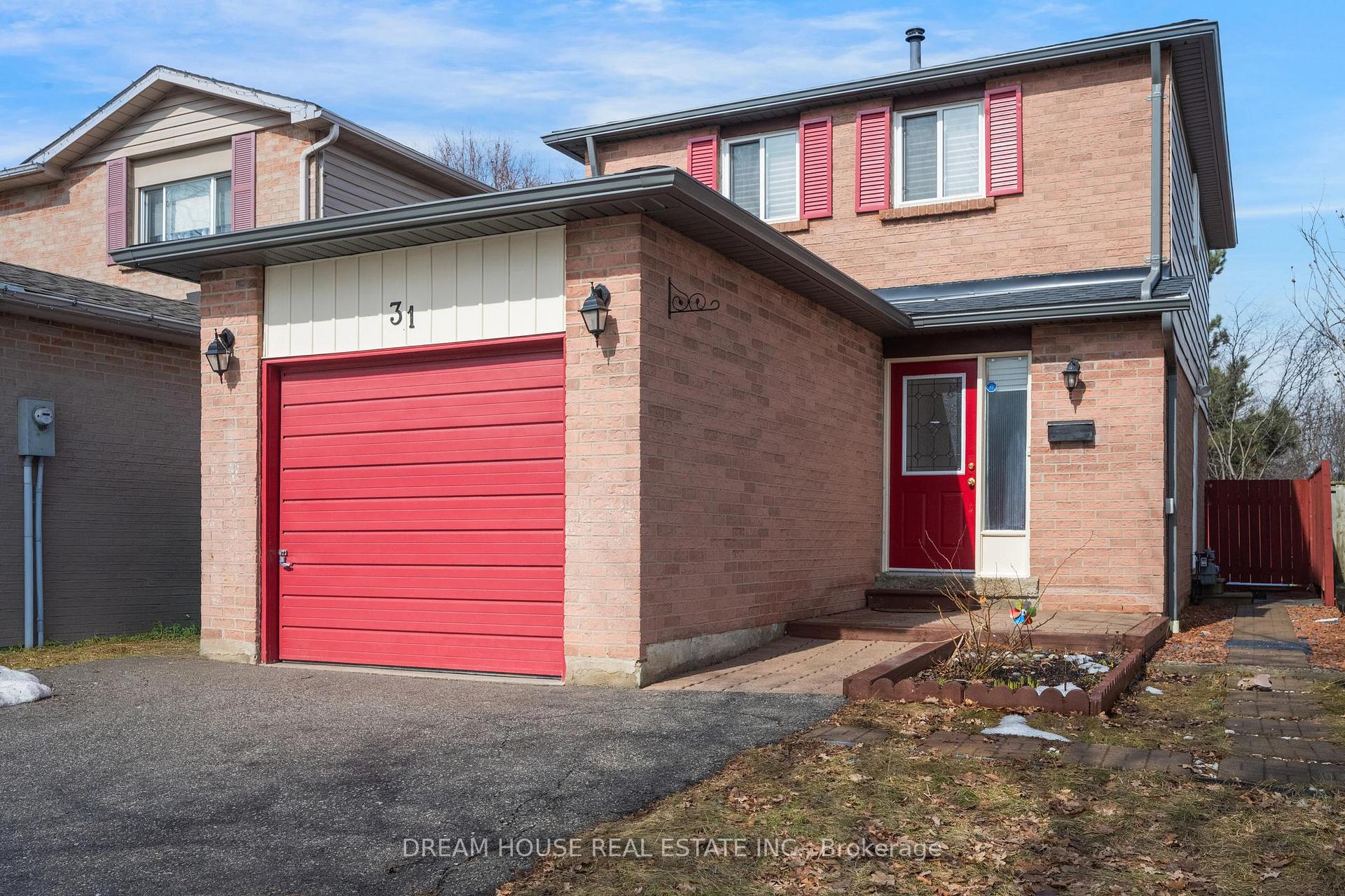 Front of 31 Wheatfield Road