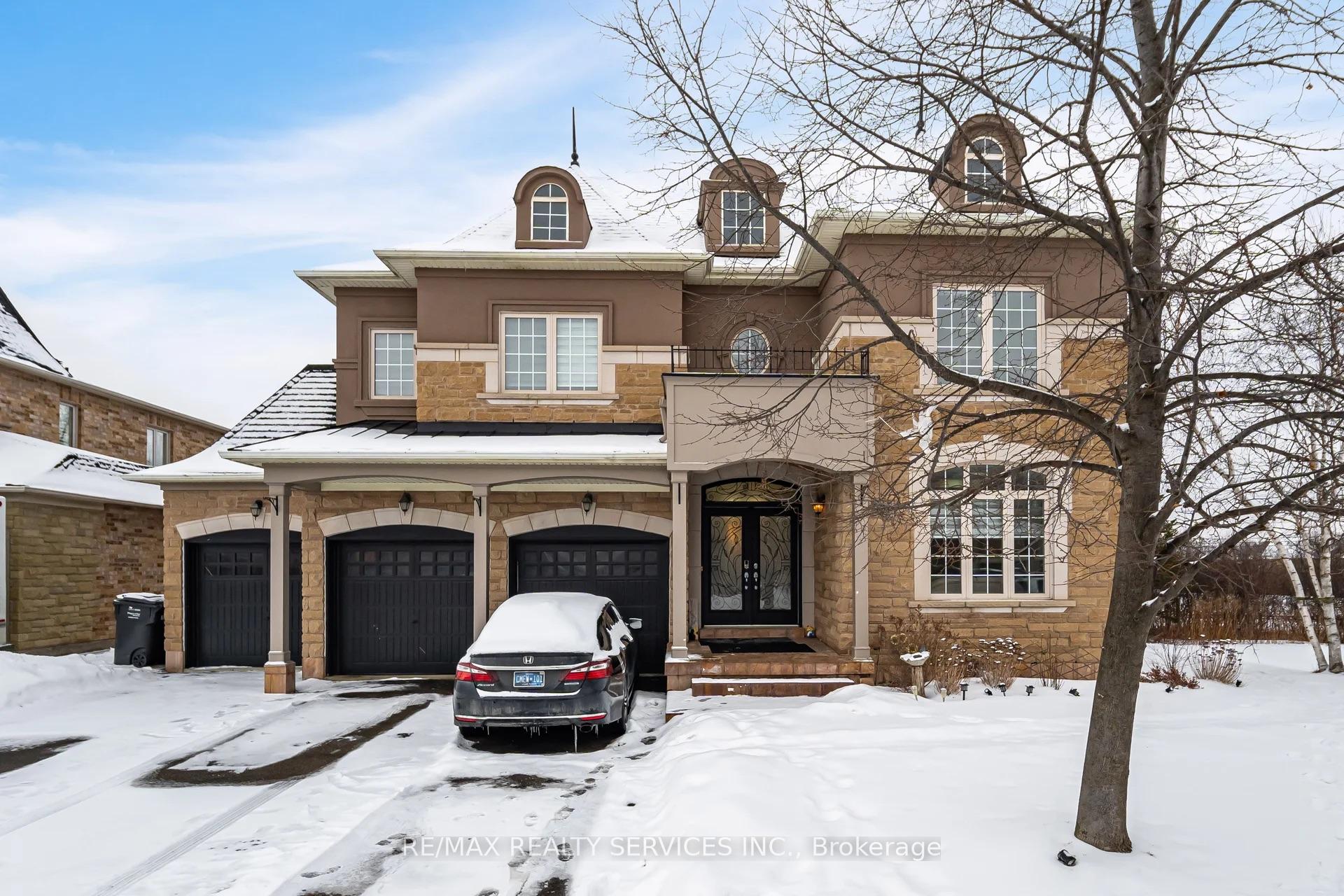 Front of 64 Louvain Drive