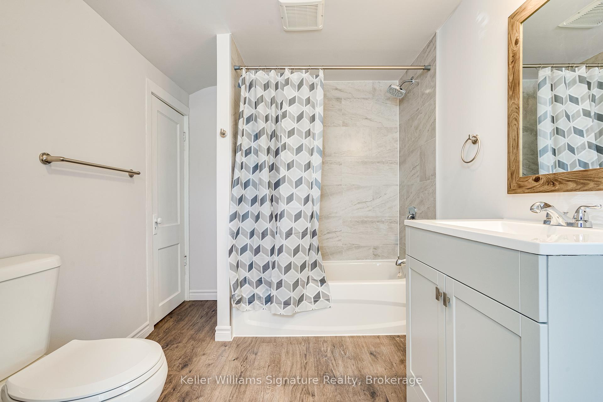 Photo 7 of 460 King William Street, Hamilton, Landsdale — HOMEH