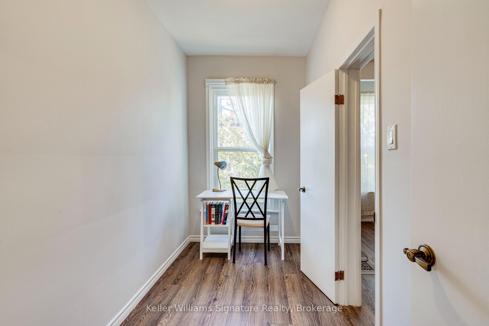 Photo 11 of 460 King William Street, Hamilton, Landsdale — HOMEH