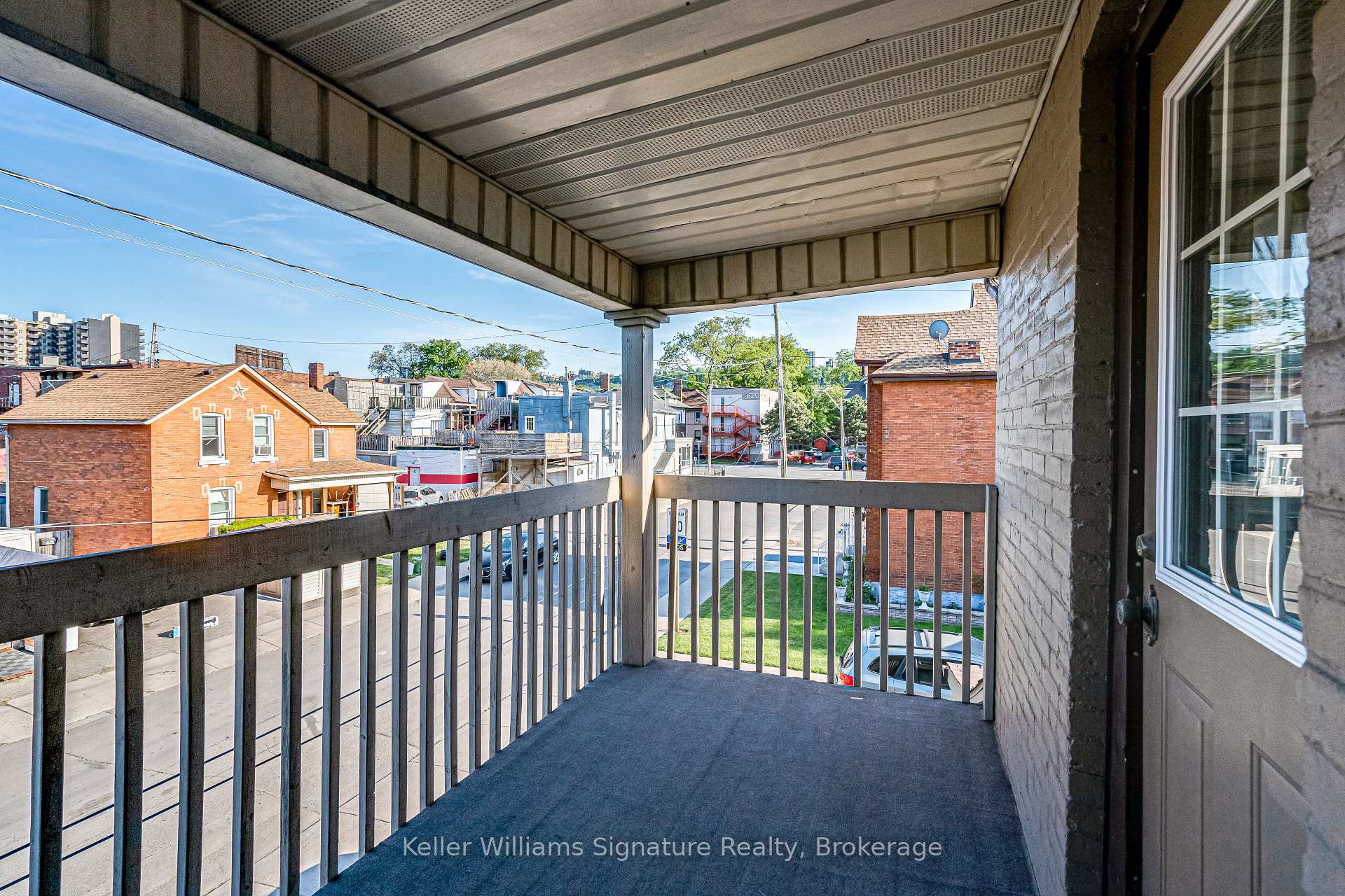 Photo 14 of 460 King William Street, Hamilton, Landsdale — HOMEH