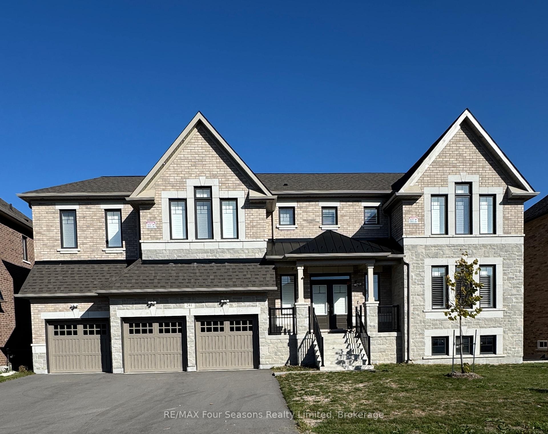 Photo 1 of 241 Warden Street, Clearview, Stayner — HOMEH