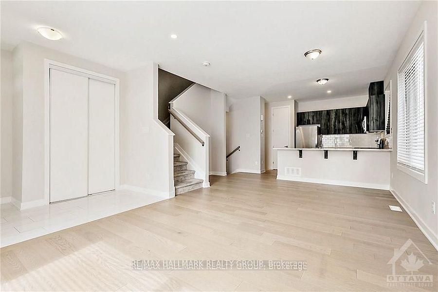 Photo 3 of 6329 Perth Street, Ottawa, Btwn Franktown Rd. & Fallowfield Rd. — HOMEH