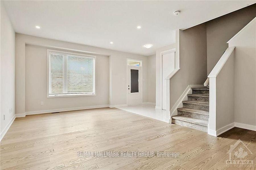 Photo 4 of 6329 Perth Street, Ottawa, Btwn Franktown Rd. & Fallowfield Rd. — HOMEH