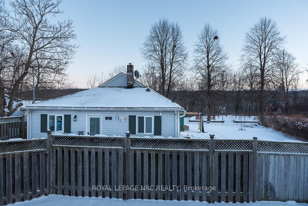Photo 2 of 61 Kinsey Street, St. Catharines, Western Hill — HOMEH