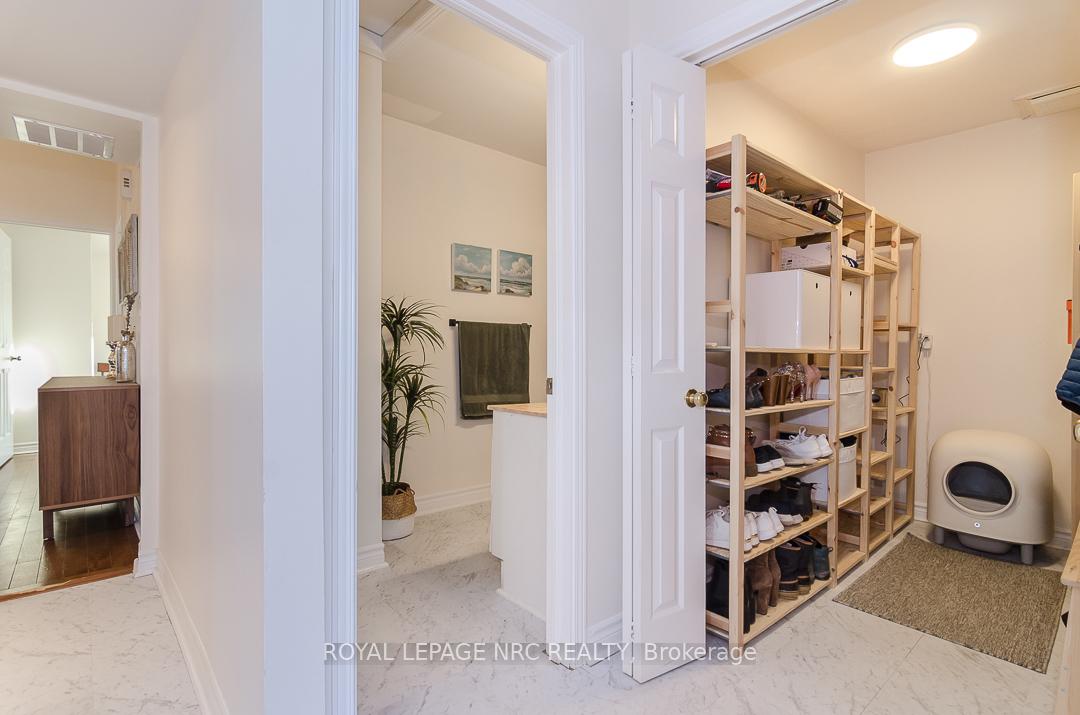 Photo 5 of 61 Kinsey Street, St. Catharines, Western Hill — HOMEH