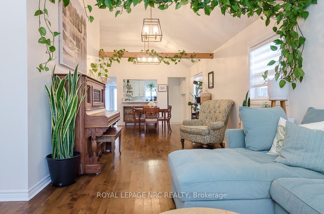Photo 20 of 61 Kinsey Street, St. Catharines, Western Hill — HOMEH