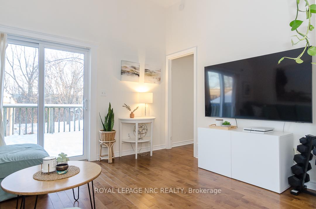 Photo 23 of 61 Kinsey Street, St. Catharines, Western Hill — HOMEH