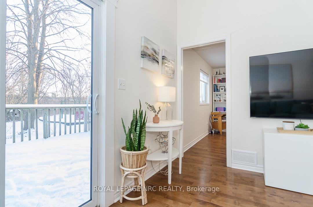 Photo 24 of 61 Kinsey Street, St. Catharines, Western Hill — HOMEH