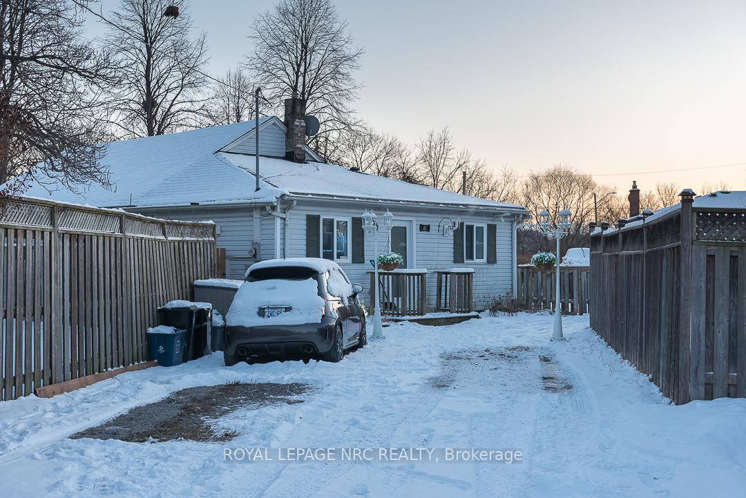 Photo 28 of 61 Kinsey Street, St. Catharines, Western Hill — HOMEH