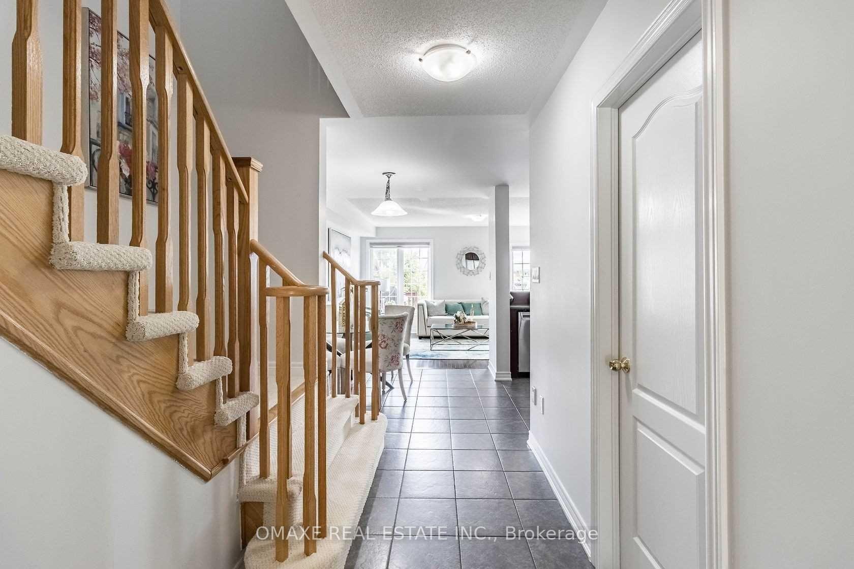 Photo 6 of 31 Cedarbrook Road, Brampton, Sandringham-Wellington — HOMEH