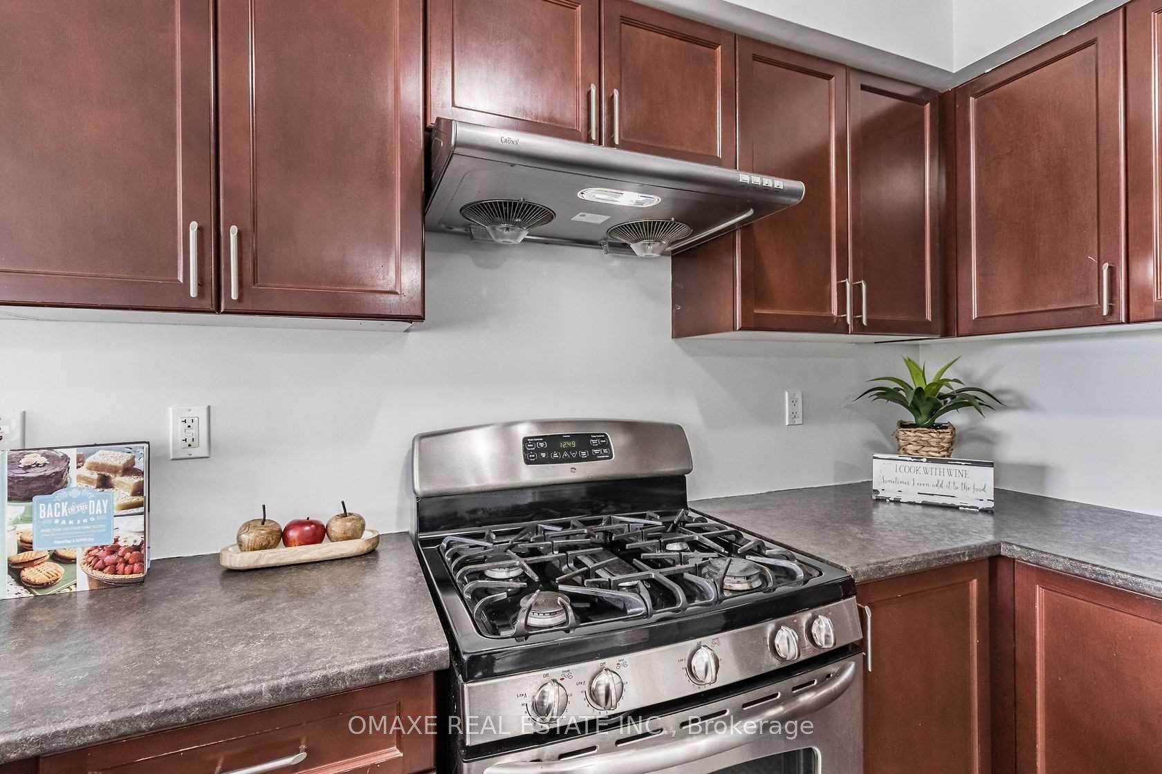 Photo 14 of 31 Cedarbrook Road, Brampton, Sandringham-Wellington — HOMEH