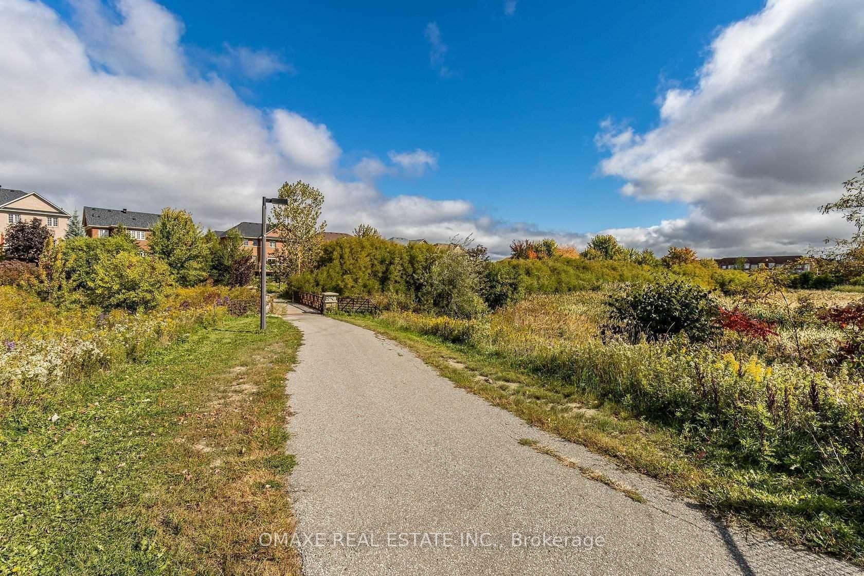 Photo 38 of 31 Cedarbrook Road, Brampton, Sandringham-Wellington — HOMEH