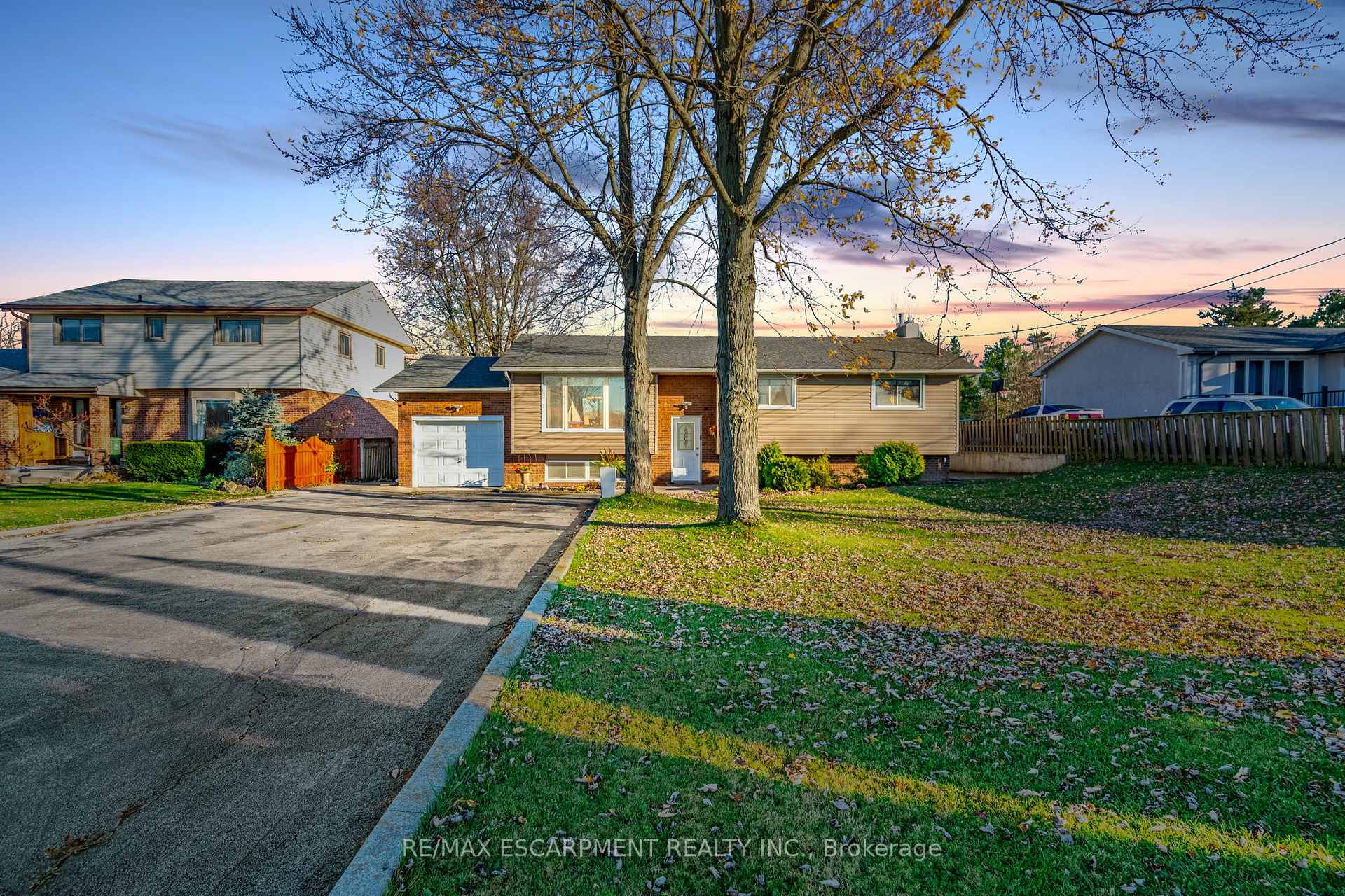 Photo 1 of 3395 Tisdale Road, Hamilton, Rural Glanbrook — HOMEH