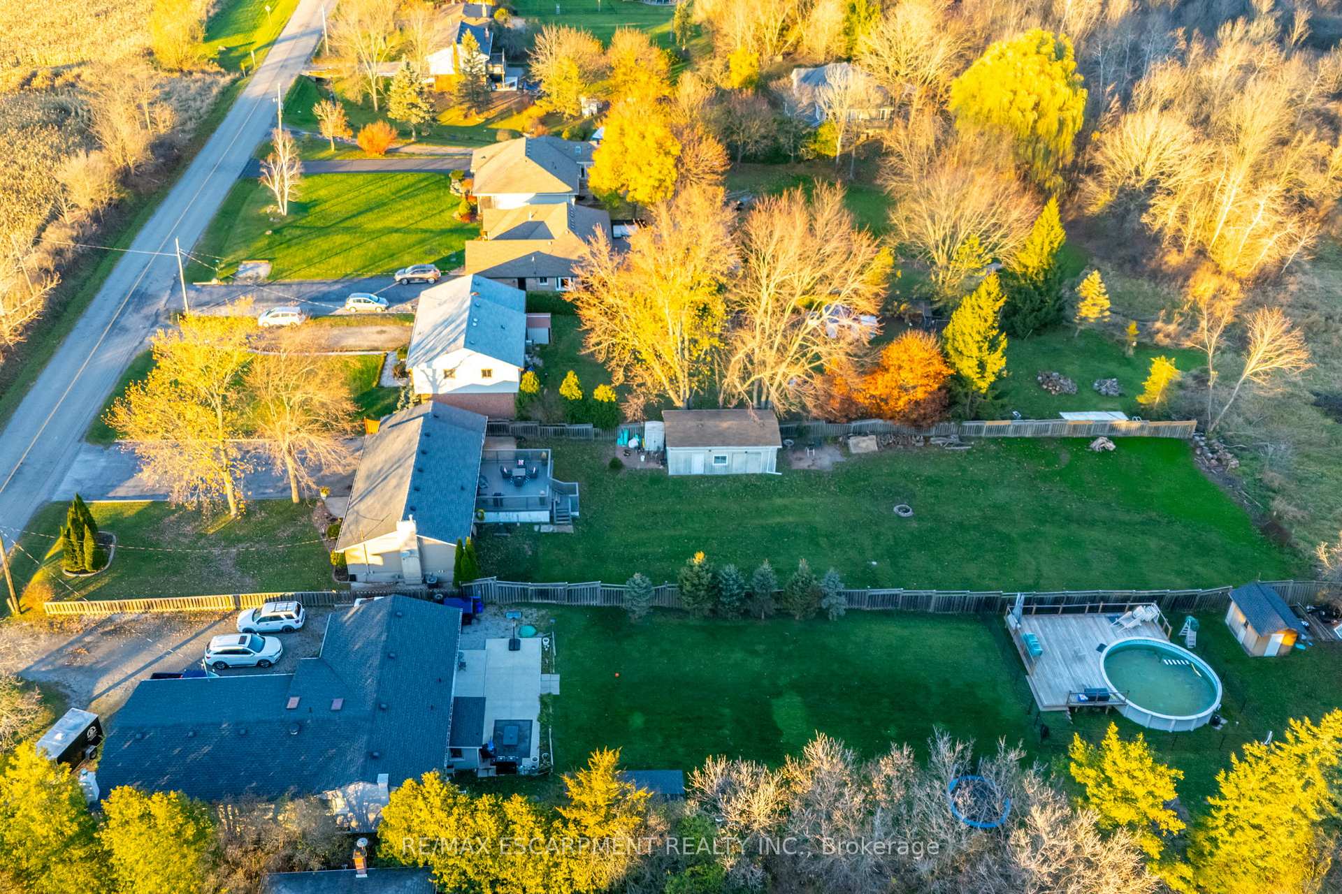 Photo 2 of 3395 Tisdale Road, Hamilton, Rural Glanbrook — HOMEH
