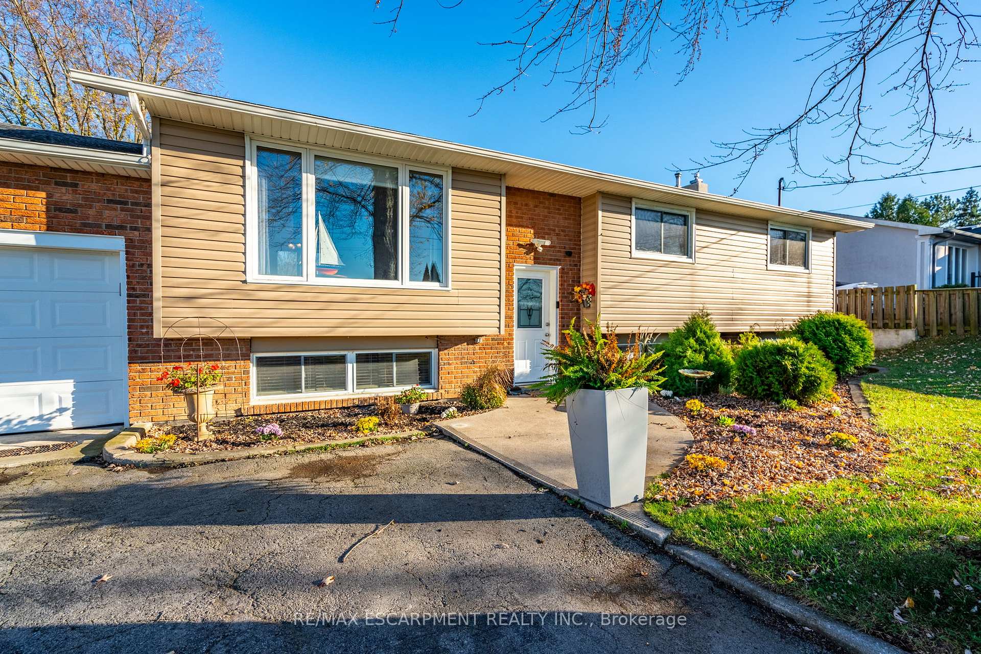 Photo 5 of 3395 Tisdale Road, Hamilton, Rural Glanbrook — HOMEH