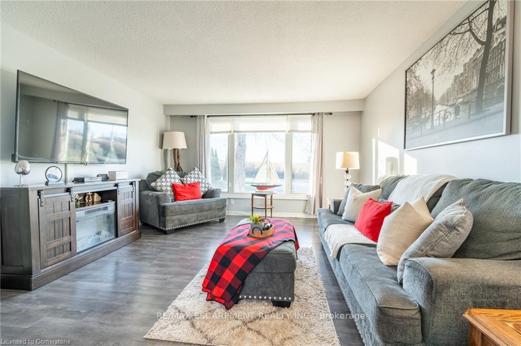 Photo 8 of 3395 Tisdale Road, Hamilton, Rural Glanbrook — HOMEH