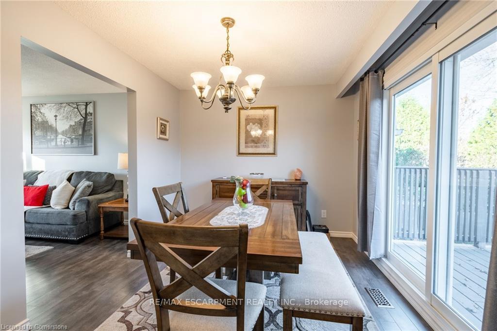 Photo 10 of 3395 Tisdale Road, Hamilton, Rural Glanbrook — HOMEH