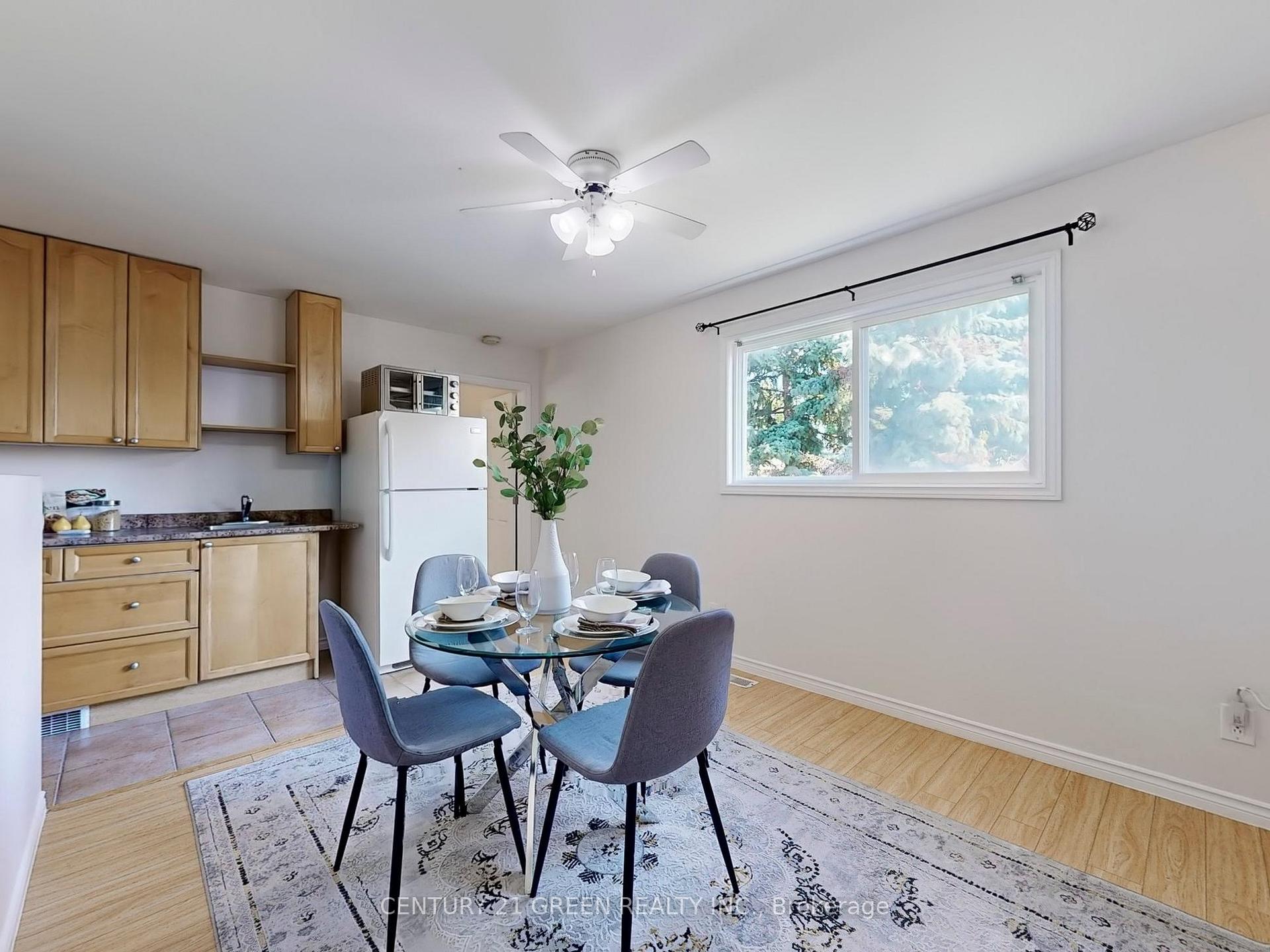 Photo 33 of 4 Mcmurchy Avenue S, Brampton, Downtown Brampton — HOMEH