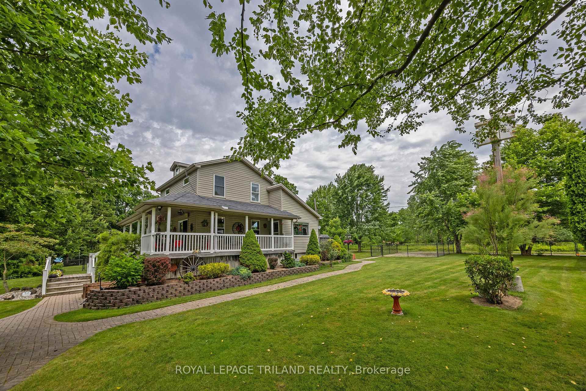 Photo 21 of 20 Omemee Street N, St. Thomas — HOMEH
