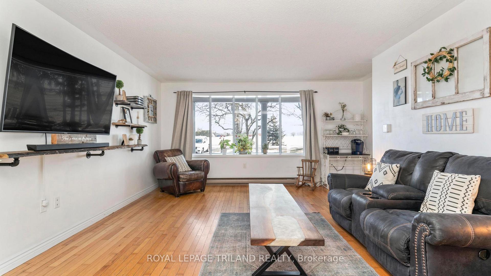 Photo 15 of 8945 Hacienda Road, Malahide, Rural Malahide — HOMEH