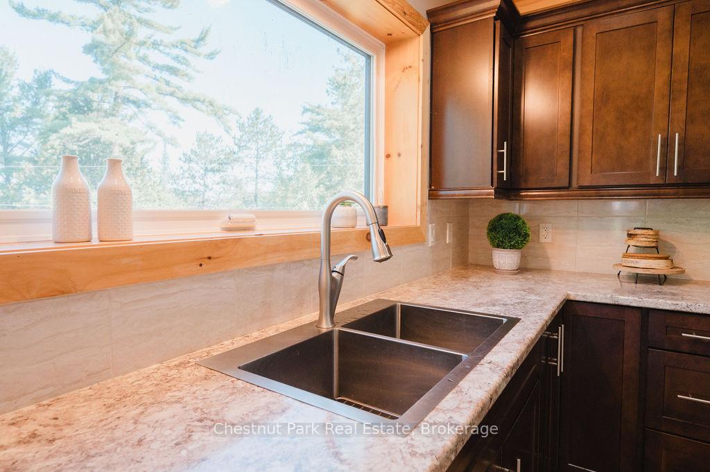 Photo 12 of 4574 Highway 11 N, Temagami — HOMEH