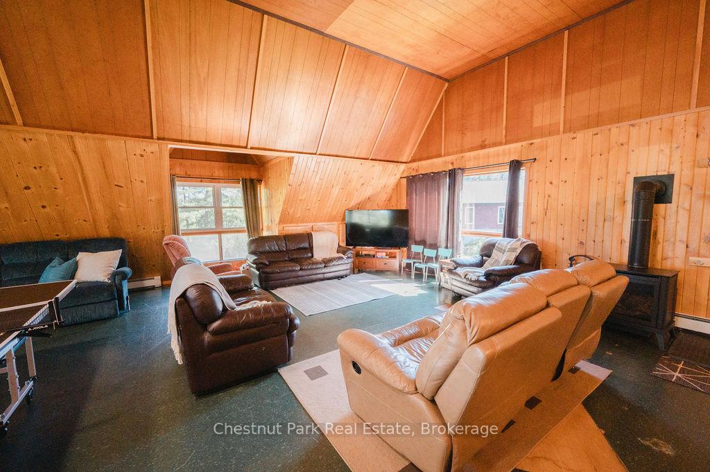 Photo 24 of 4574 Highway 11 N, Temagami — HOMEH