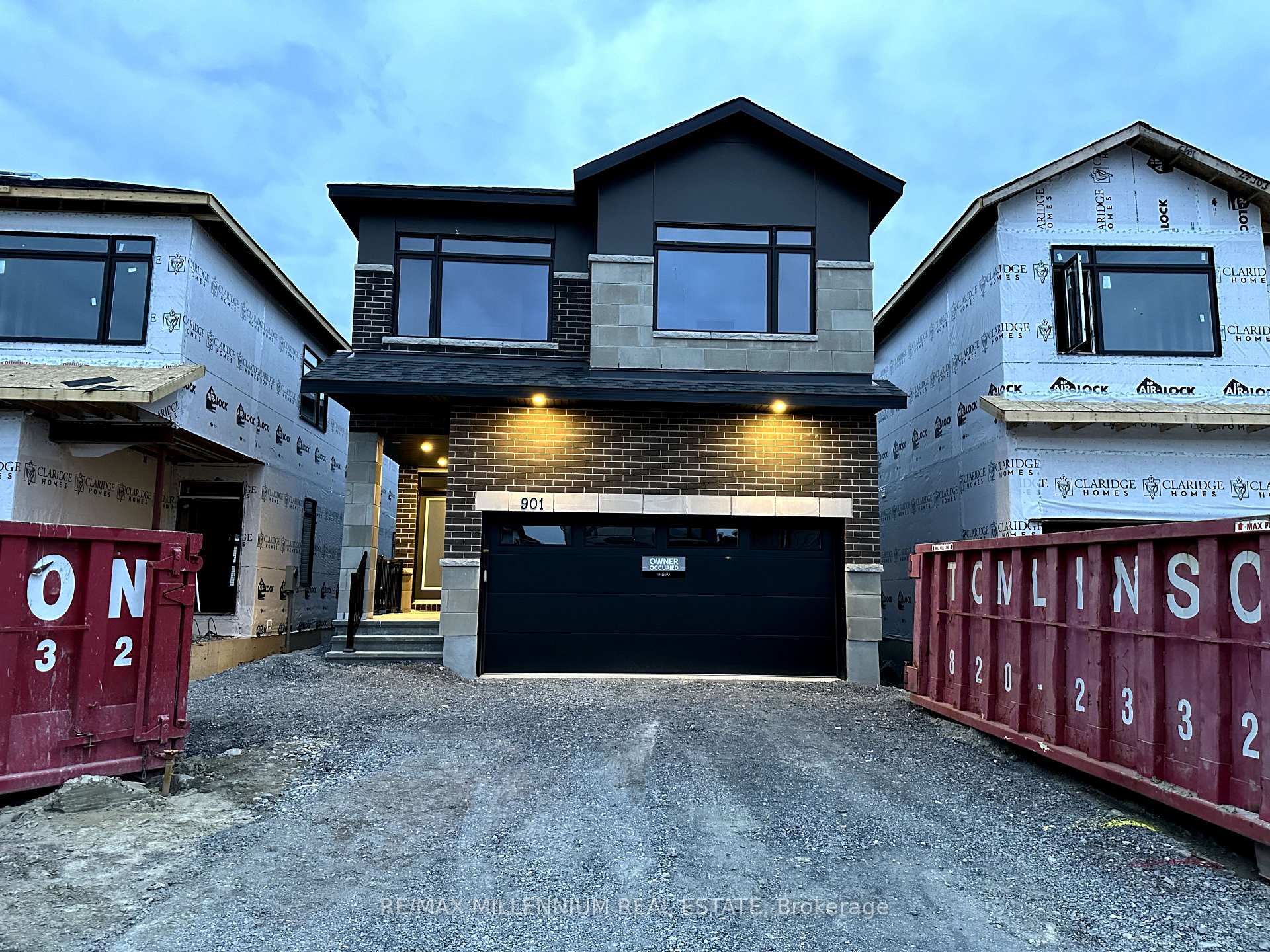 Photo 2 of 901 Beckton Heights, Ottawa, Stittsville (South) — HOMEH