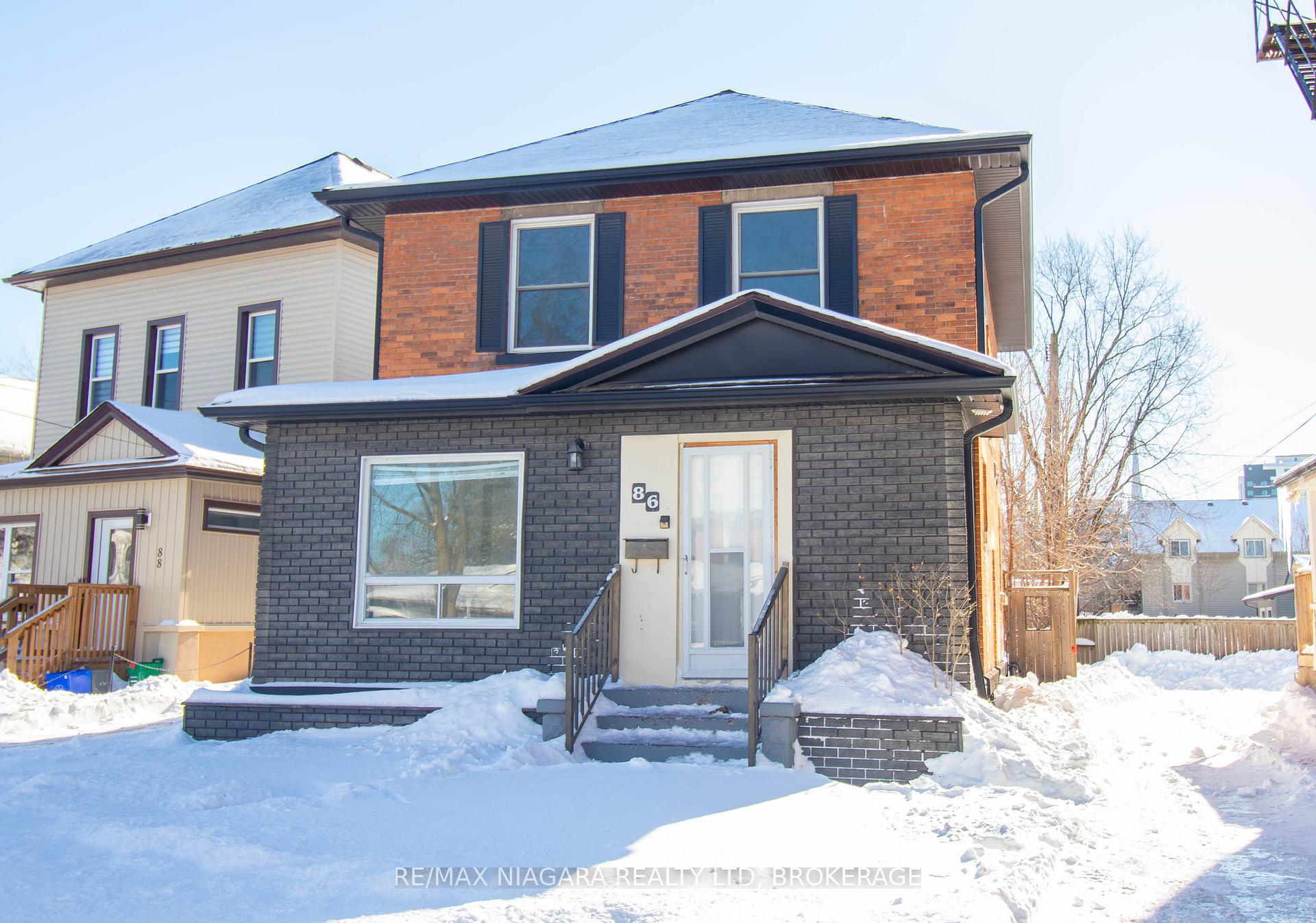 Front of 86 Welland Avenue