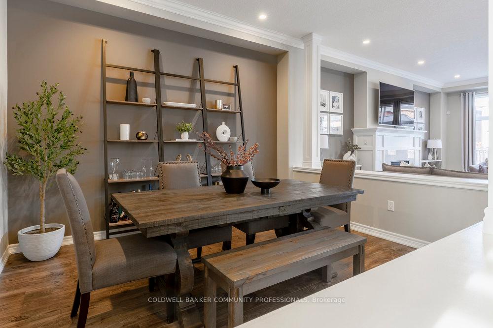 Photo 5 of 51 Weaver Drive, Hamilton, Meadowlands — HOMEH