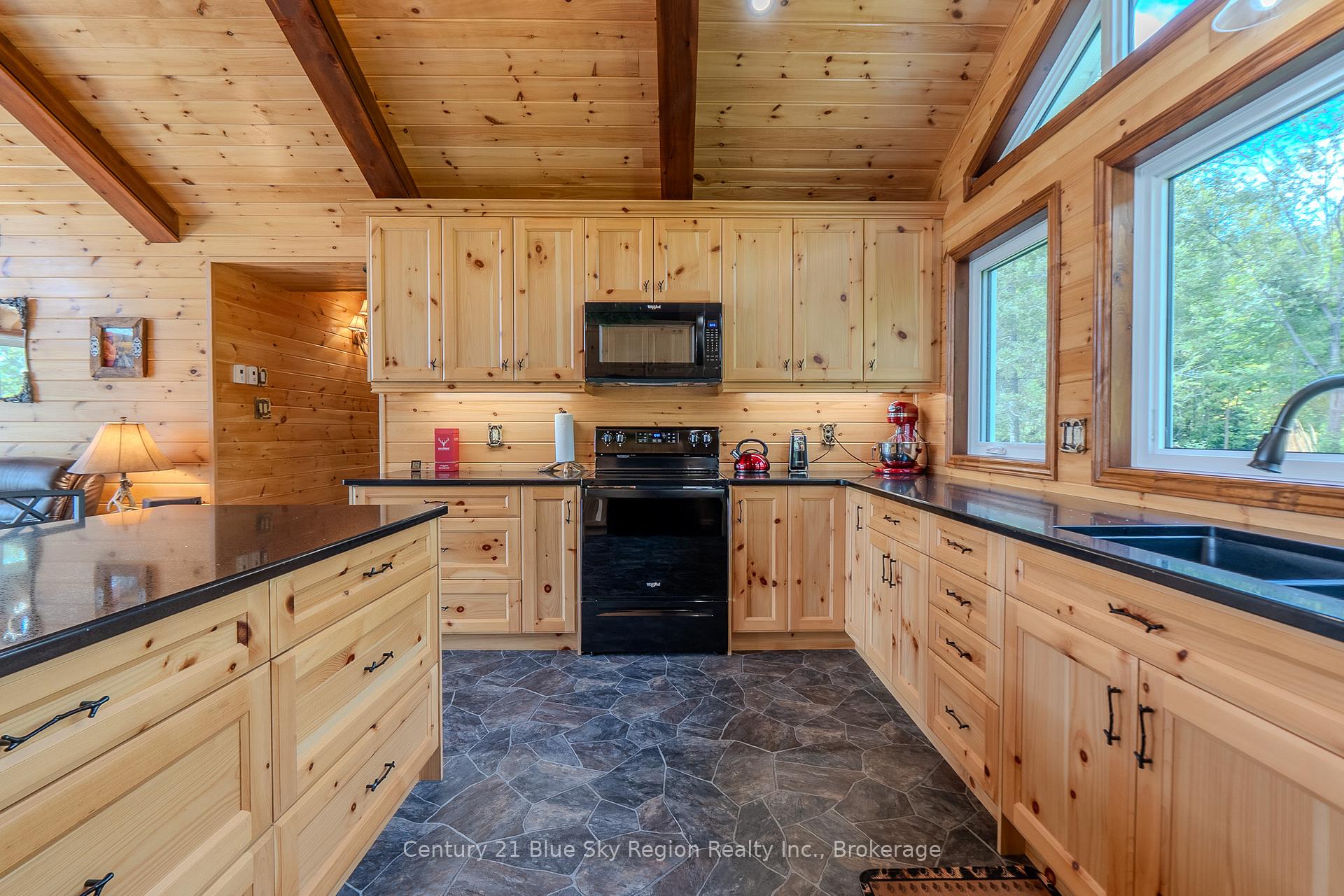 Photo 7 of 398 Mallard Haven Road, Chisholm — HOMEH