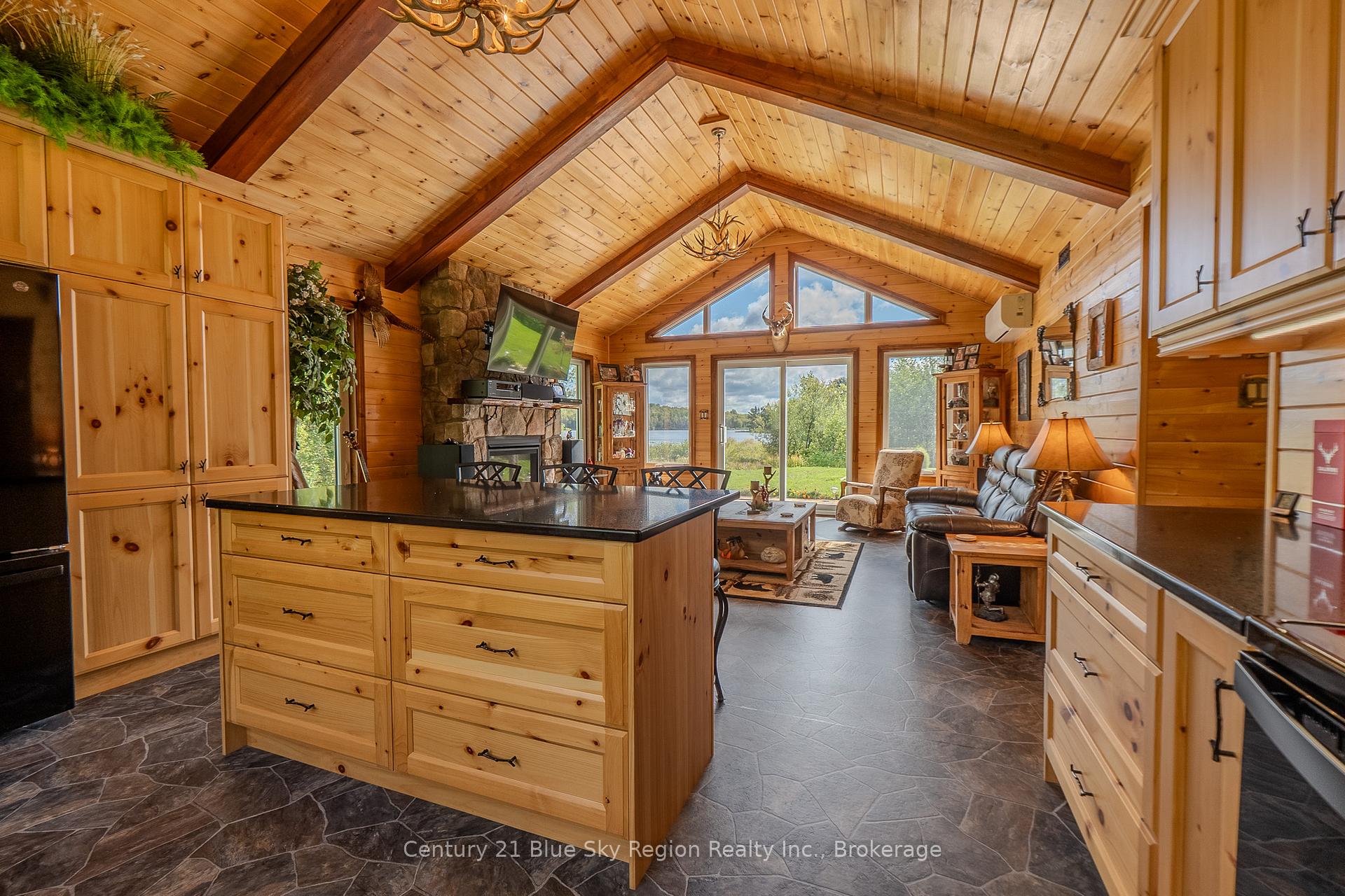 Photo 6 of 398 Mallard Haven Road, Chisholm — HOMEH