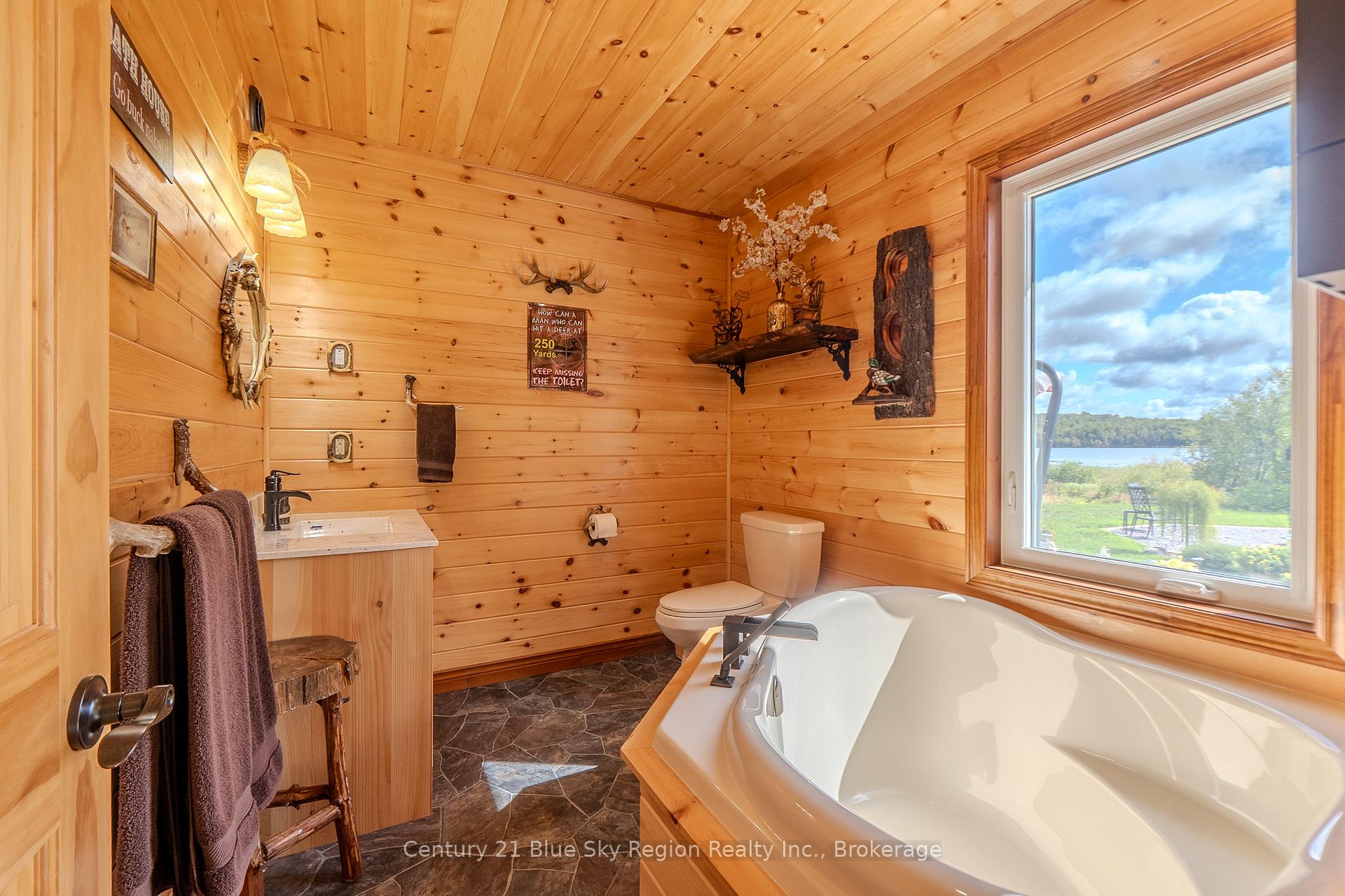 Photo 11 of 398 Mallard Haven Road, Chisholm — HOMEH
