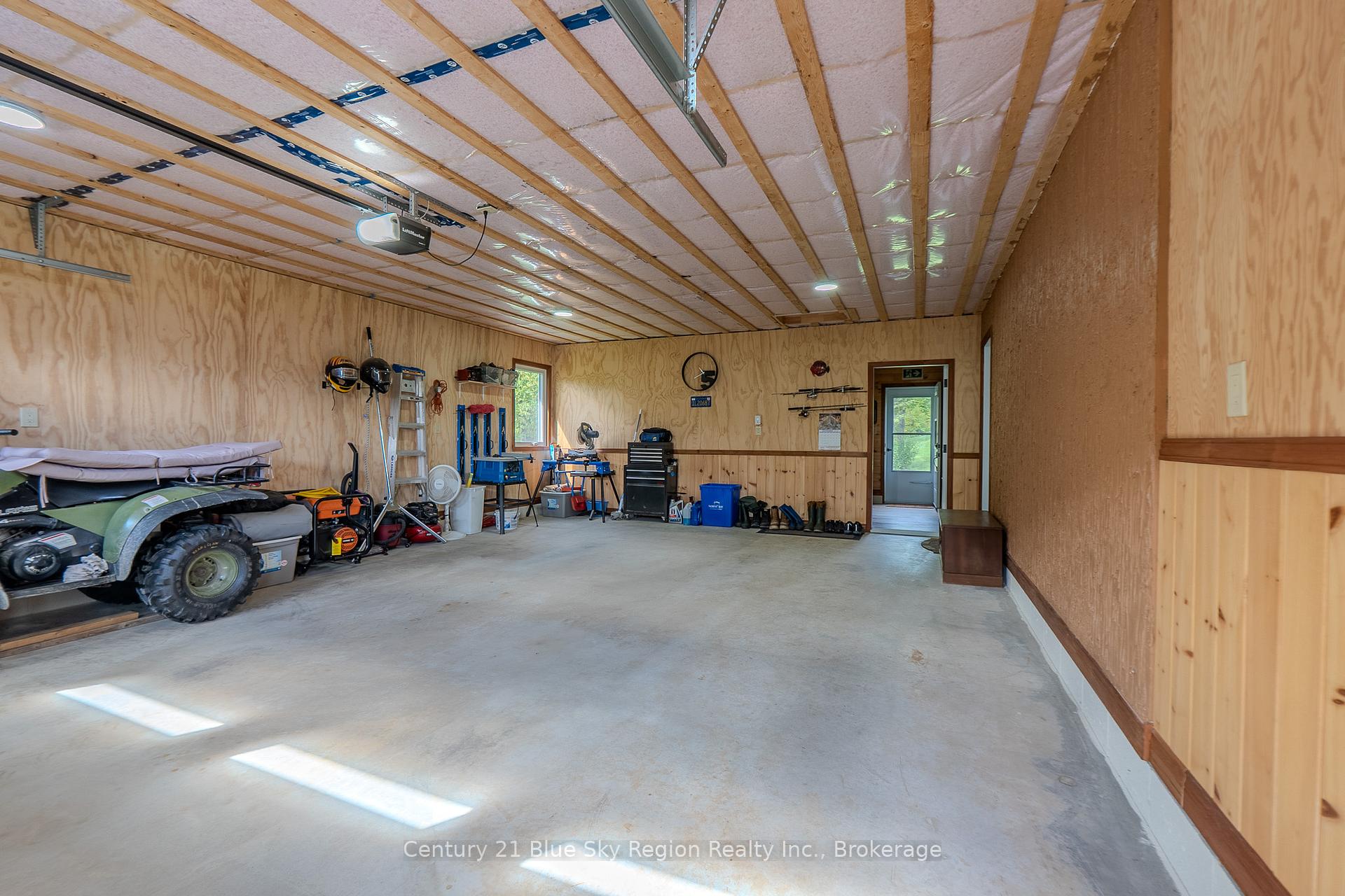 Photo 21 of 398 Mallard Haven Road, Chisholm — HOMEH
